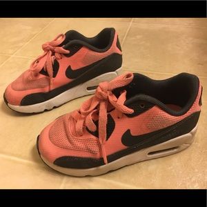 Nike kids shoes